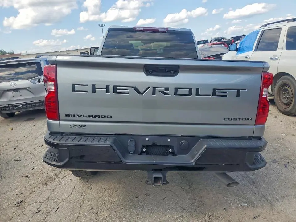 2024 CHEVROLET SILVERADO K2500 CUSTOM  