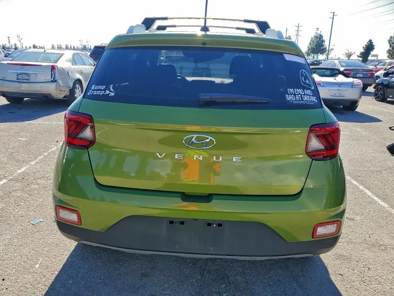 2023 HYUNDAI VENUE SEL  