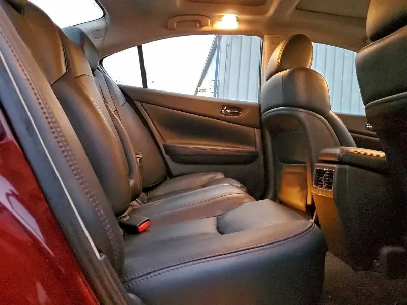 2013 NISSAN MAXIMA S  