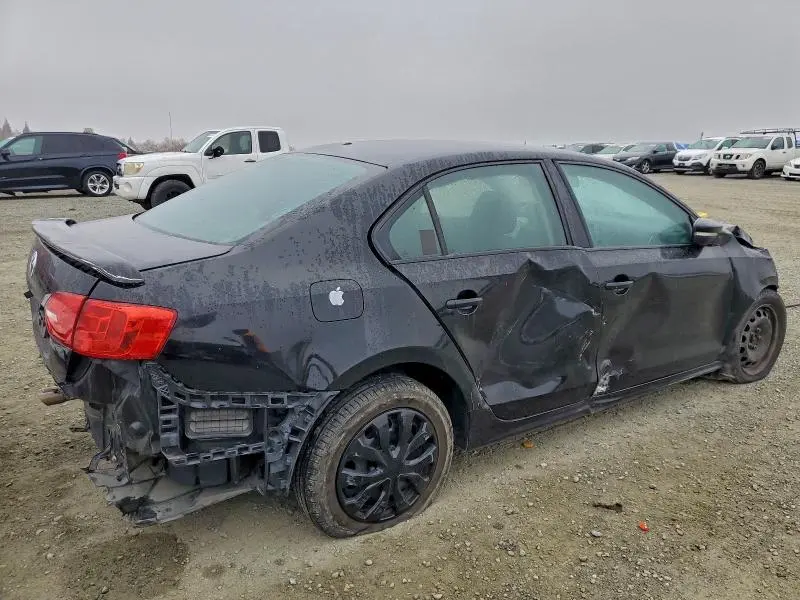 2011 VOLKSWAGEN JETTA SE  