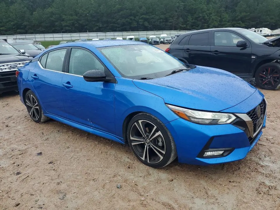 2020 NISSAN SENTRA SR  