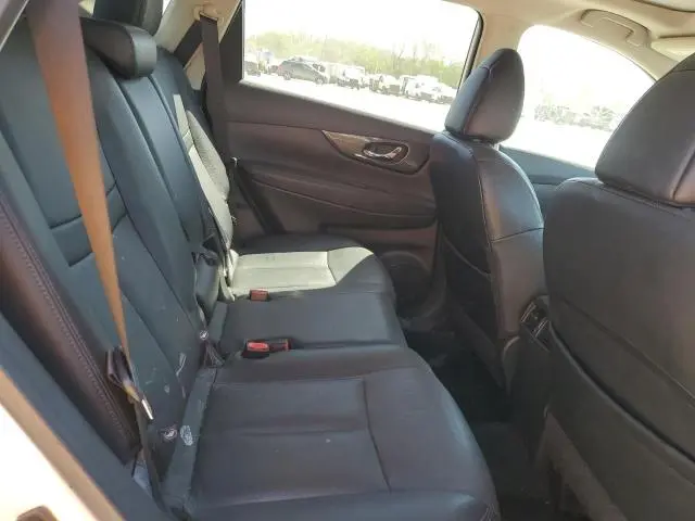 2016 NISSAN ROGUE S
