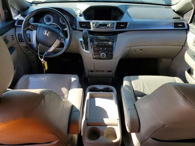 2011 HONDA ODYSSEY TOURING  