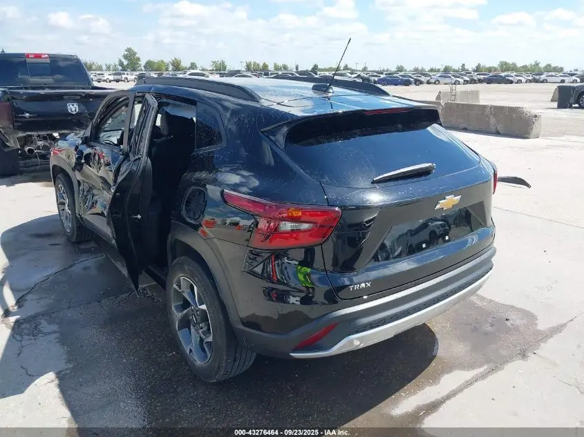 2025 CHEVROLET TRAX FWD LT