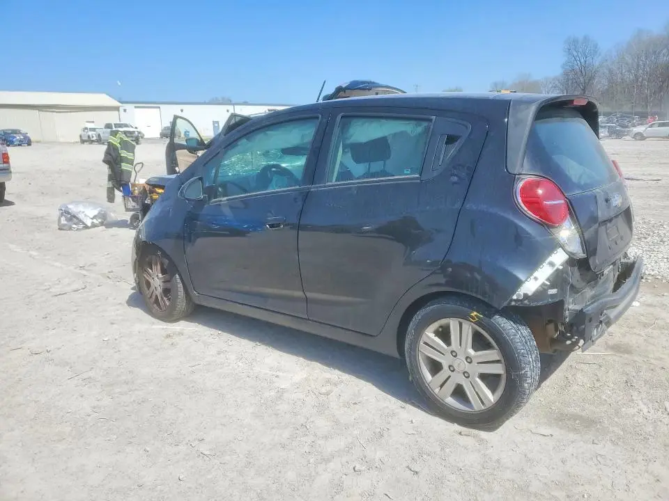 2015 CHEVROLET SPARK 1LT  