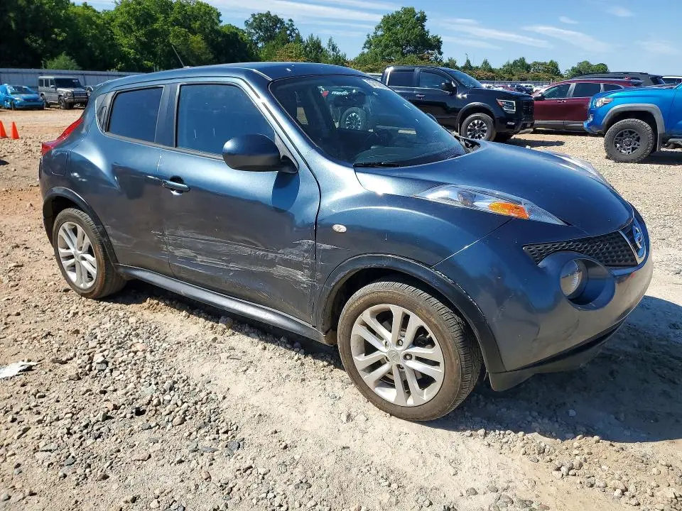 2012 NISSAN JUKE S  
