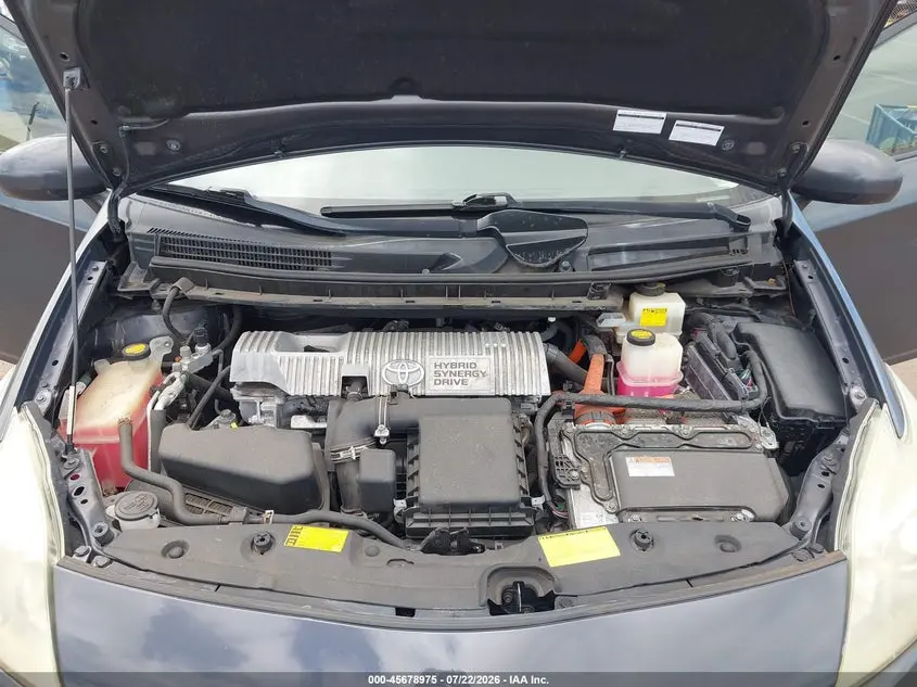2013 TOYOTA PRIUS FIVE/FOUR/THREE/THREE SE/TWO