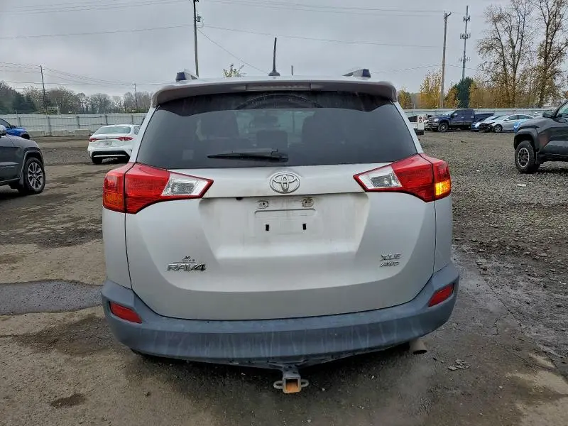 2014 TOYOTA RAV4 XLE  