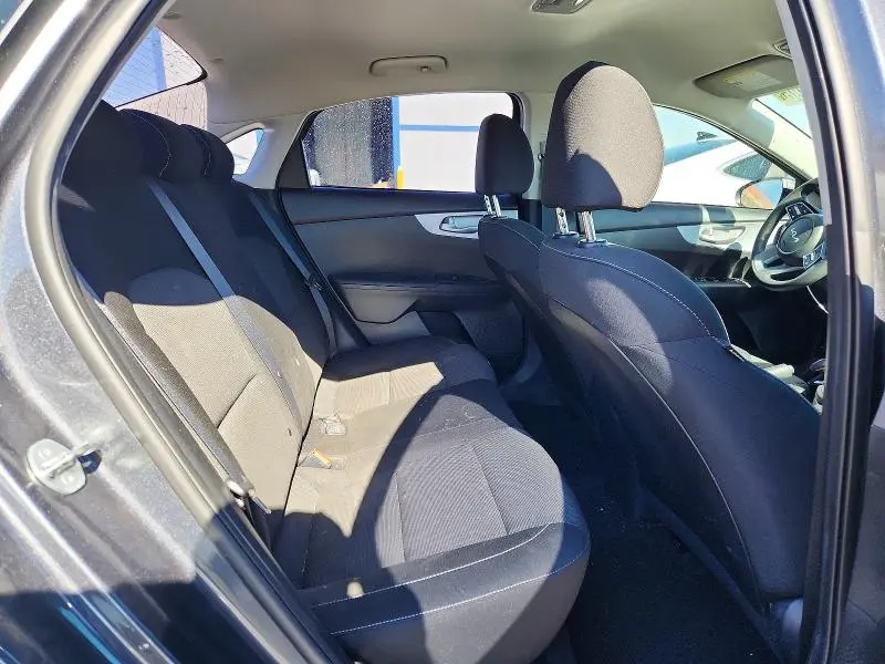 2024 KIA FORTE LX  