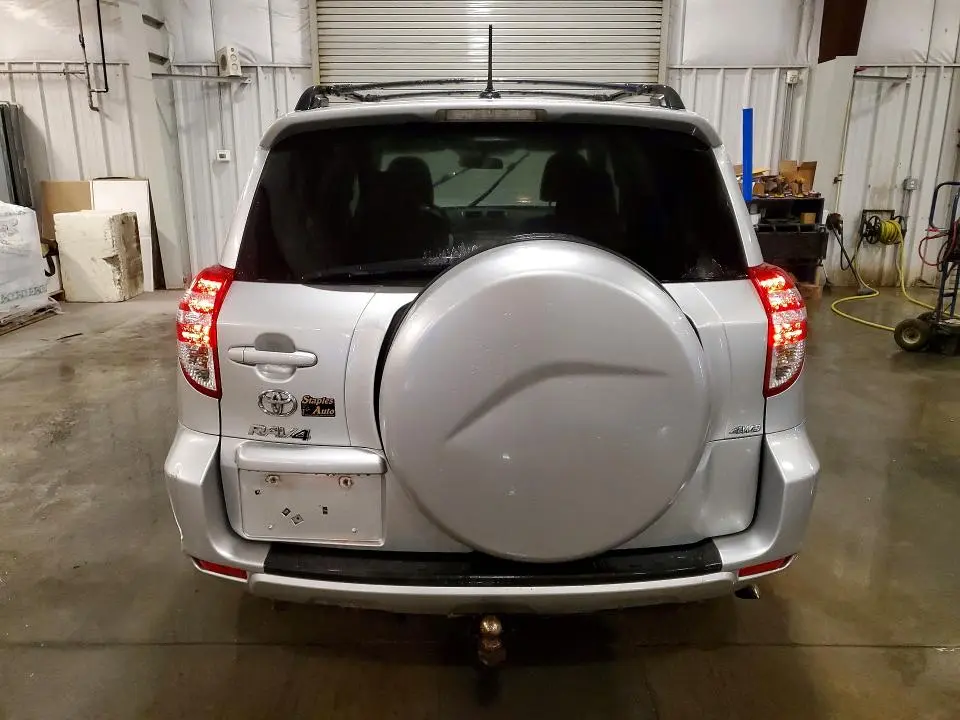2011 TOYOTA RAV4 BASE  