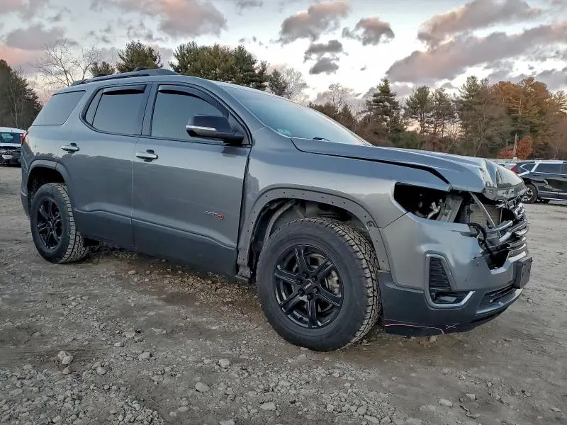 2021 GMC ACADIA AT4  