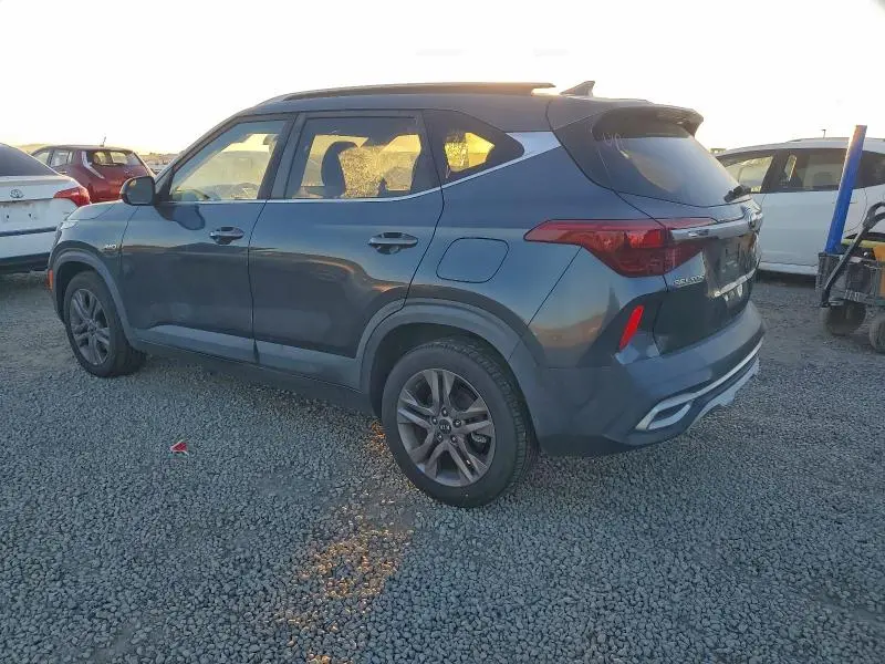2021 KIA SELTOS S  