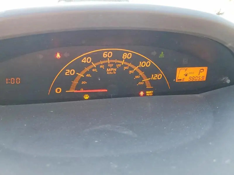 2010 TOYOTA YARIS BASE  