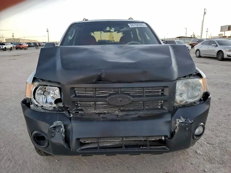 2012 FORD ESCAPE XLT  