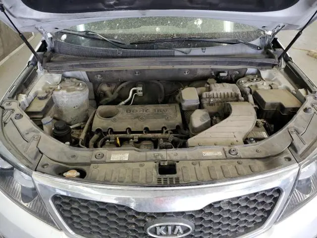 2012 KIA SORENTO BASE  
