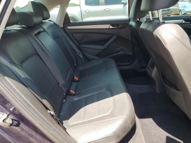 2014 VOLKSWAGEN PASSAT S  
