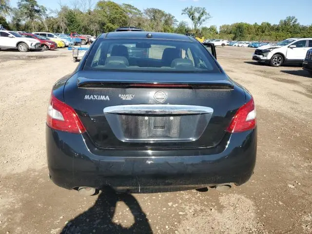 2010 NISSAN MAXIMA S  