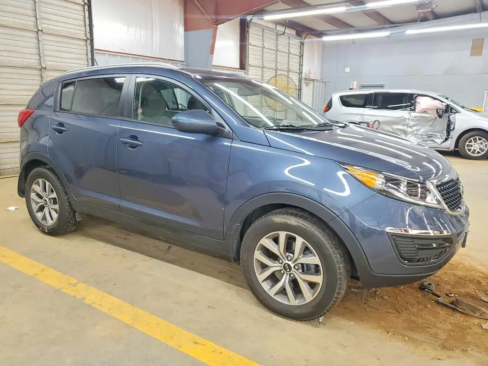 2016 KIA SPORTAGE LX  
