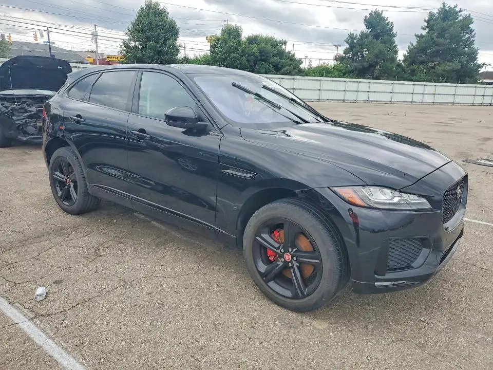 2017 JAGUAR F-PACE S  