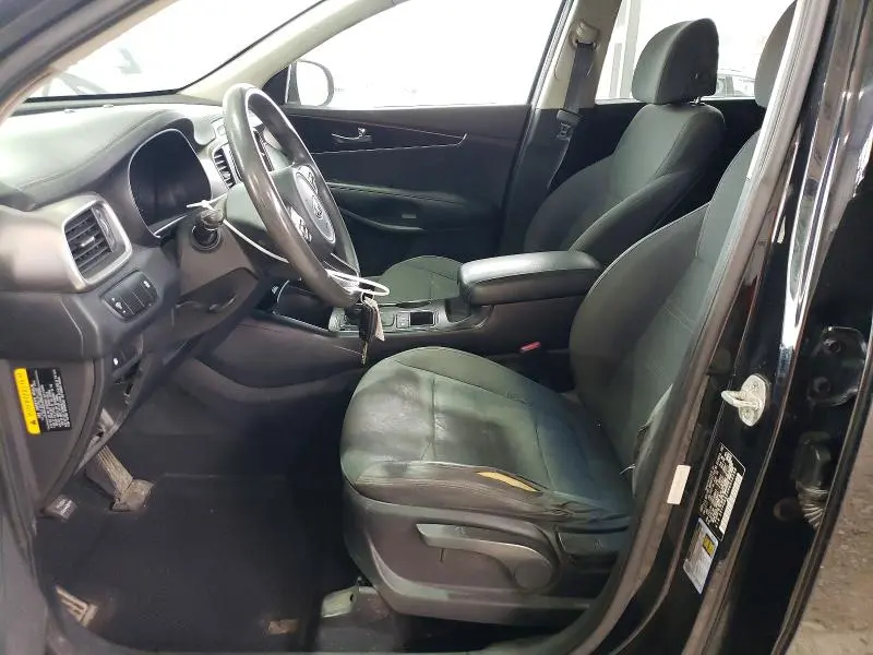 2017 KIA SORENTO LX V6  