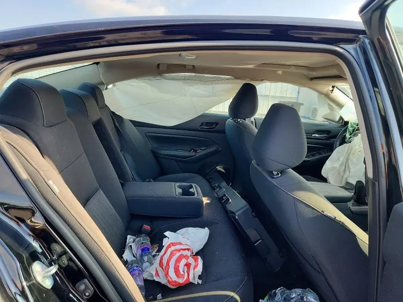 2024 NISSAN ALTIMA SV  
