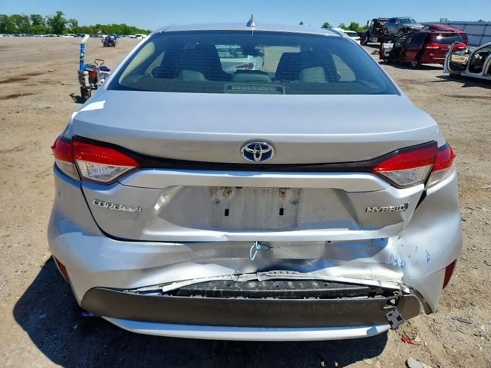 2022 TOYOTA COROLLA LE  
