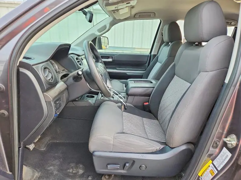 2014 TOYOTA TUNDRA CREWMAX SR5  