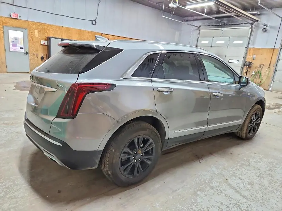 2023 CADILLAC XT5   