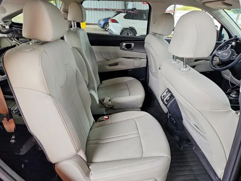 2023 KIA SORENTO SXP  