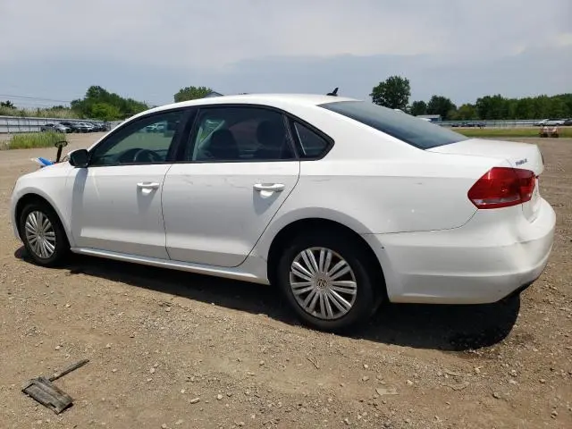 2015 VOLKSWAGEN PASSAT S  