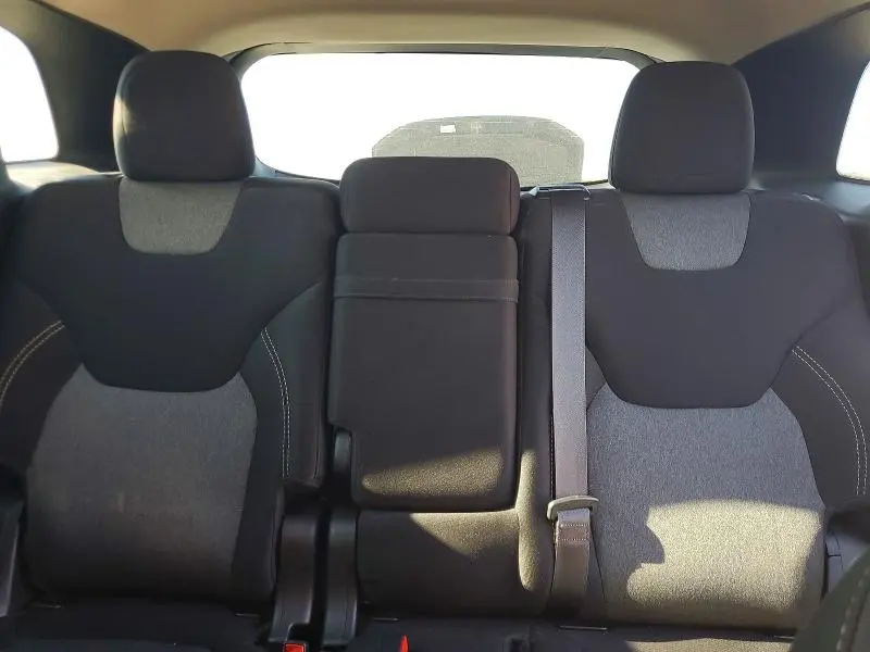 2015 JEEP CHEROKEE SPORT  