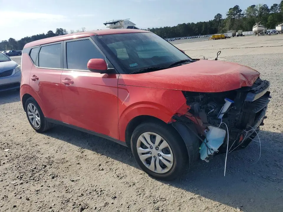 2024 KIA SOUL LX  