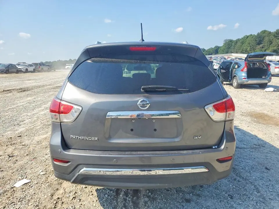 2015 NISSAN PATHFINDER SV  