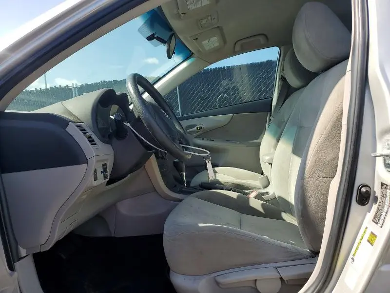 2013 TOYOTA COROLLA L  