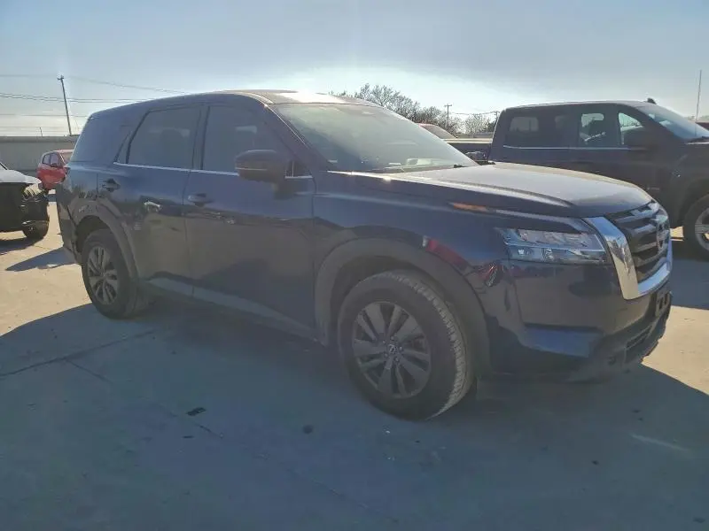 2022 NISSAN PATHFINDER S  