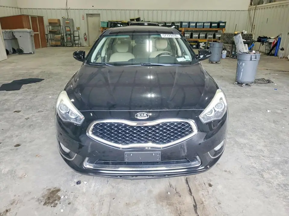 2016 KIA CADENZA LUXURY  