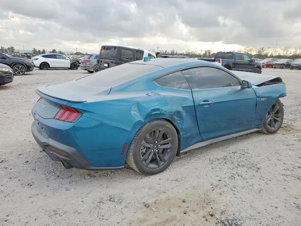 2026 FORD MUSTANG   