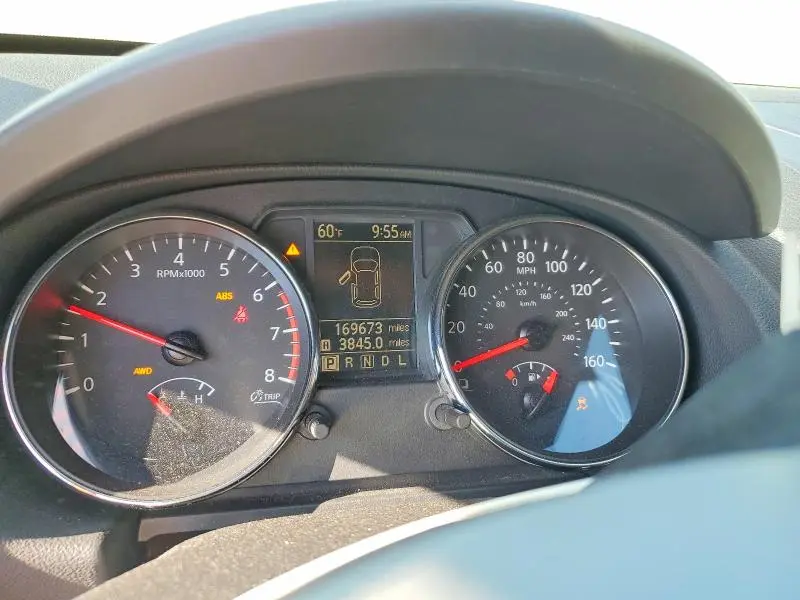 2013 NISSAN ROGUE S  