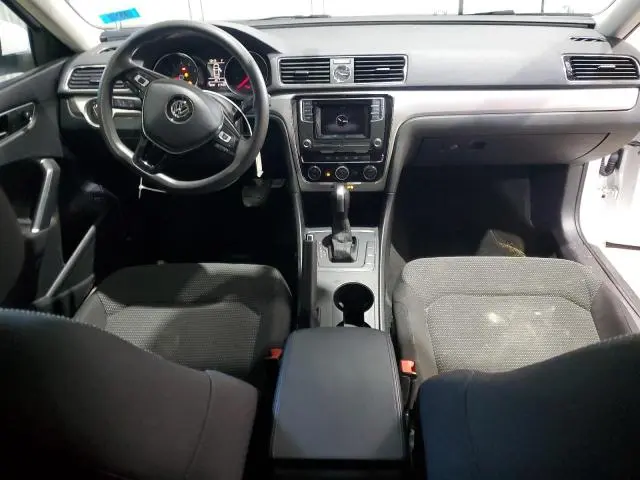 2017 VOLKSWAGEN PASSAT S  