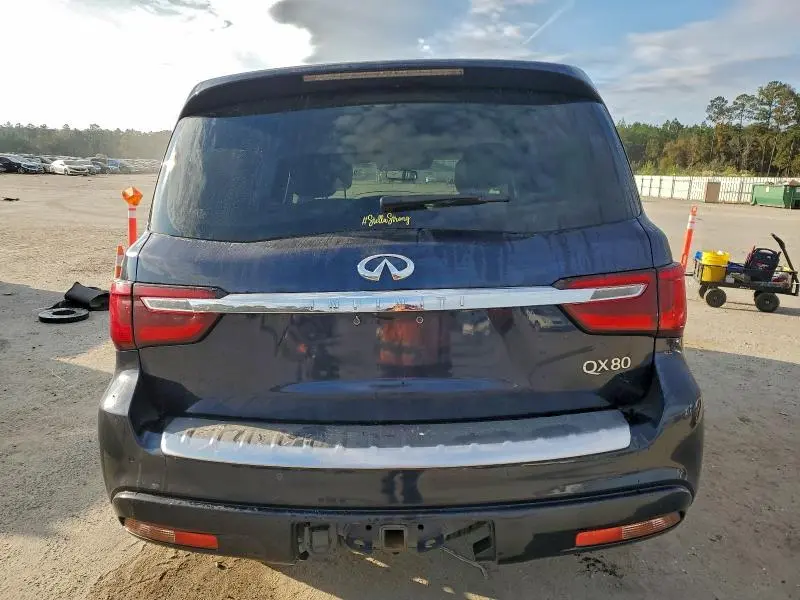 2020 INFINITI QX80 LUXE  
