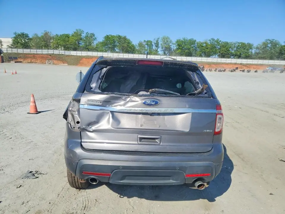 2013 FORD EXPLORER XLT  