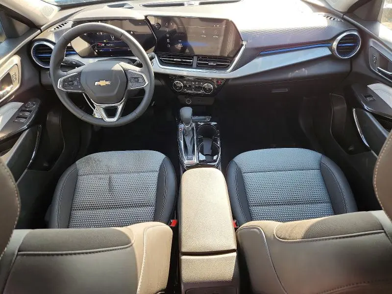 2025 CHEVROLET TRAX 1LT  