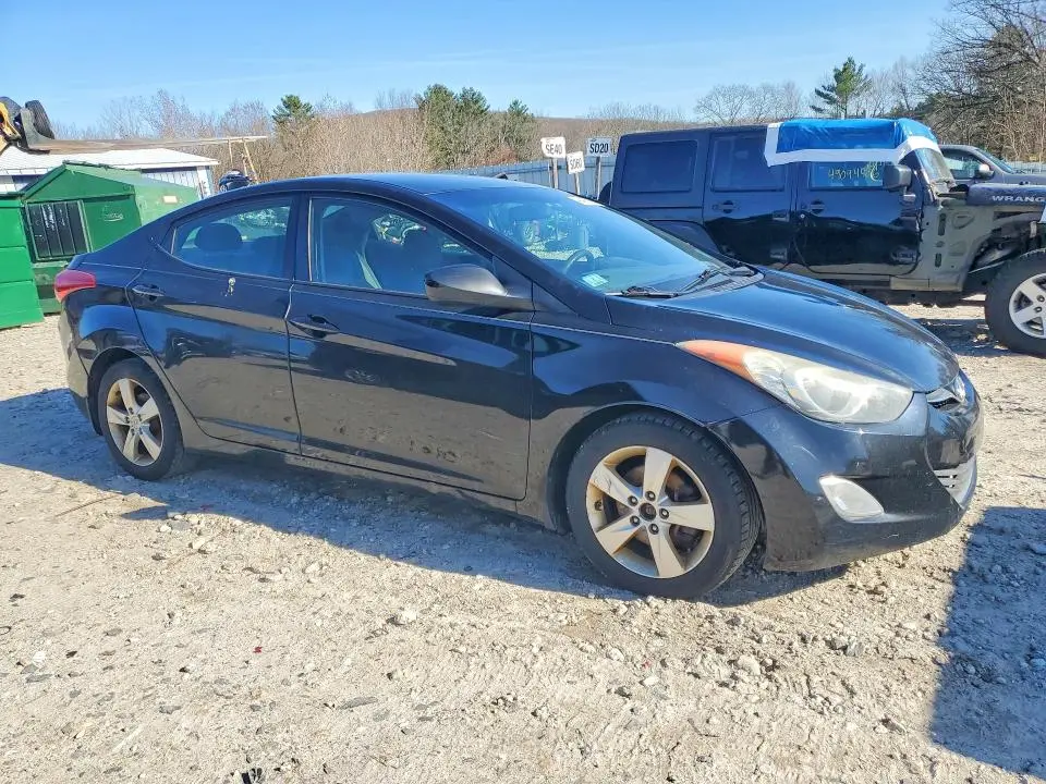 2013 HYUNDAI ELANTRA GLS  