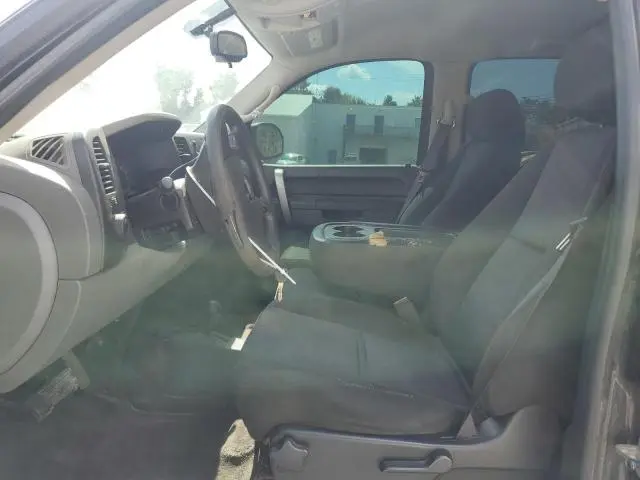 2011 CHEVROLET SILVERADO K1500 LS  