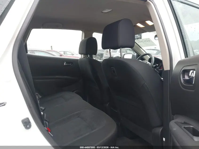 2014 NISSAN ROGUE SELECT S