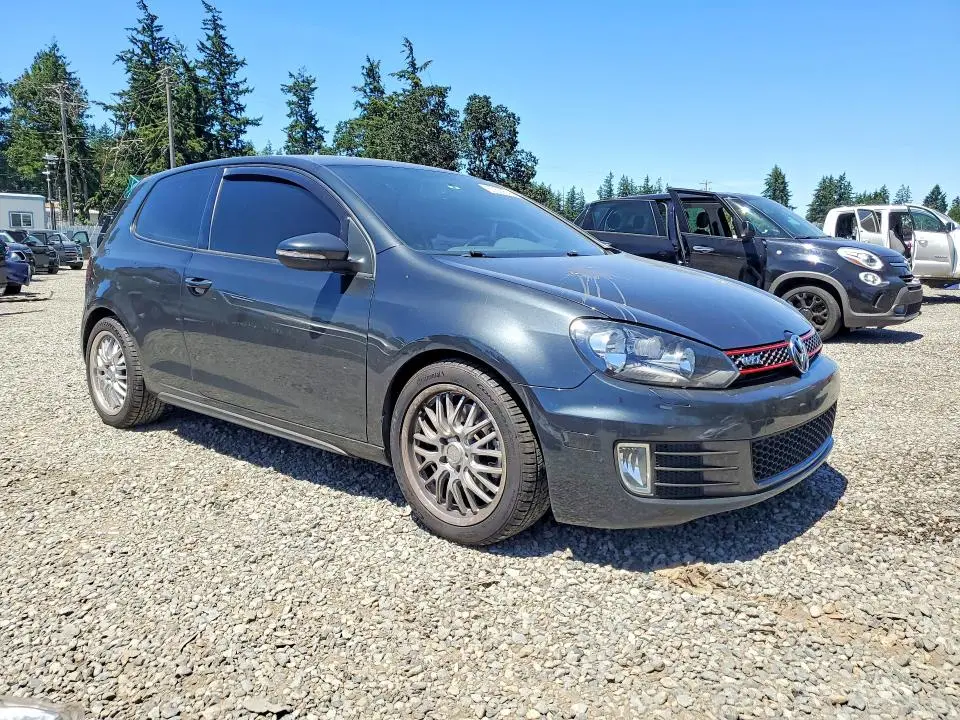 2013 VOLKSWAGEN GTI   