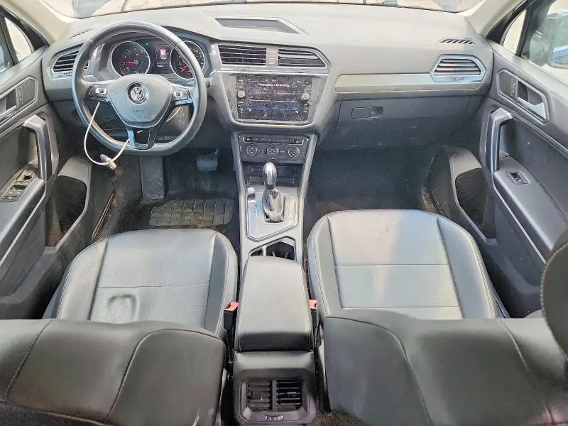 2021 VOLKSWAGEN TIGUAN SE  