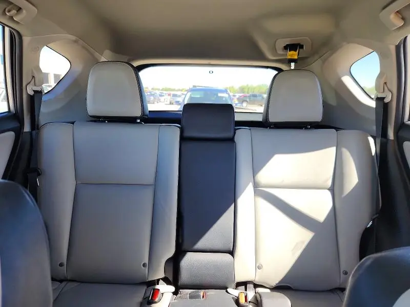 2017 TOYOTA RAV4 PLATINUM  