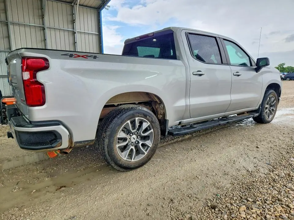 2022 CHEVROLET SILVERADO K1500 RST  