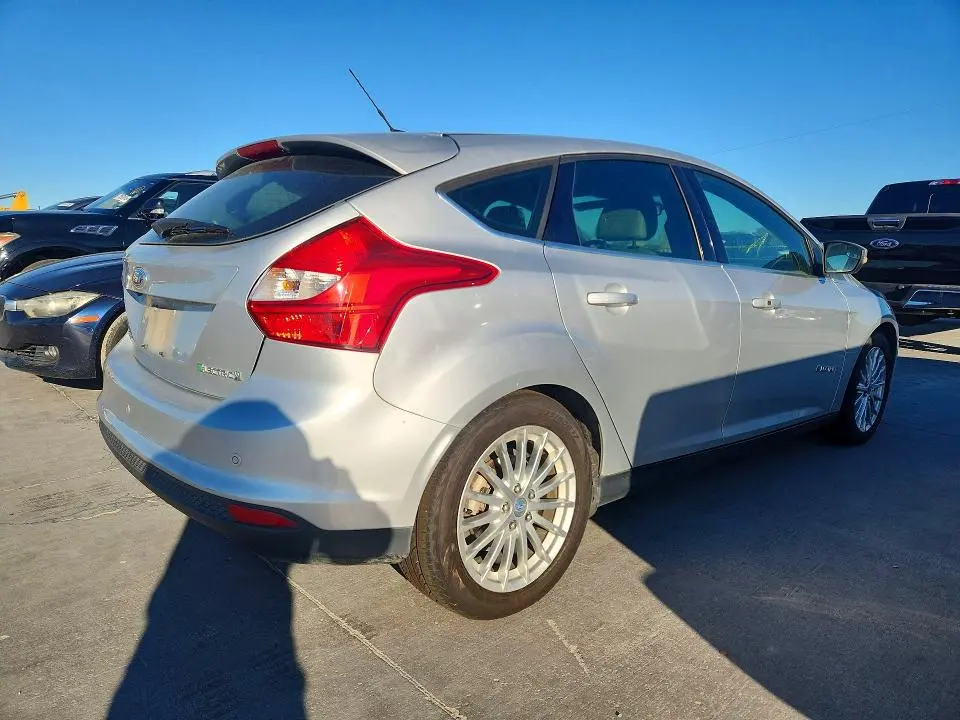 2013 FORD FOCUS BEV  